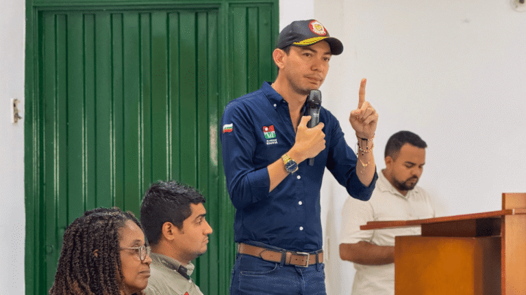 Alcalde de Arauca alerta sobre consumo de drogas y pandillismo en instituciones educativas del municipio