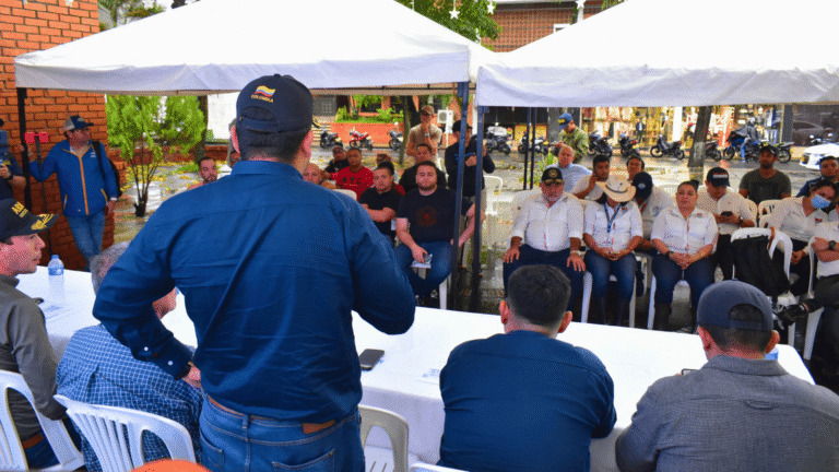 Inician obras de alcantarillado pluvial en importante sector comercial de Arauca