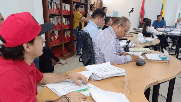 Adelantarán jornada de limpieza en la vía Caracol este sábado 1 noticias de arauca Concejal de Arauca cuestiona baja influencia asignada al mercado informal en consultoría sobre frigo matadero