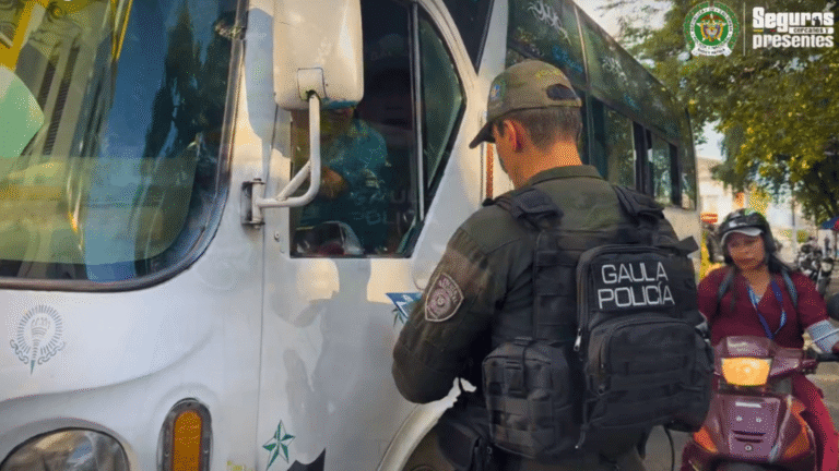 GAULA de la Policía socializa campaña contra la extorsión en Arauca