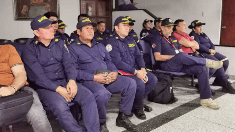 Comandantes de bomberos del Arauca destacan importancia del Fondo Departamental para mejorar condiciones operativas
