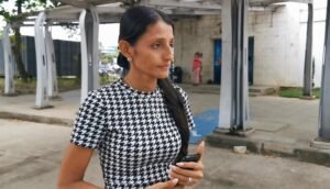 Madre denuncia demora en atención médica a su hijo con autismo en el Hospital San Vicente