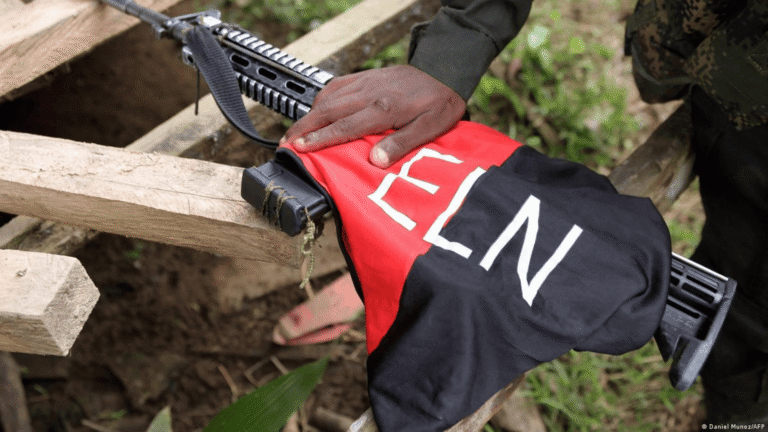 Prohíben la circulación de motos este 24 y 31 de diciembre. Conozca el horario 1 noticias de arauca ELN anuncia cese al fuego navideño pero aún no libera a los secuestrados