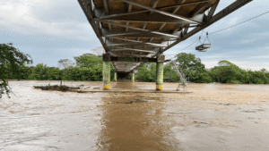 Autoridades mantienen monitoreo por aumento del río Arauca