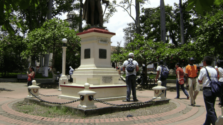 Así fue el rescate de cuatro personas atrapadas por creciente del río Tame 1 noticias de arauca Indepaz denuncia primera masacre del 2026 en Colombia