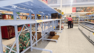 Estantes vacíos en los D1 en Arauca. ¿A qué se debe?