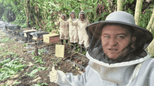 Saravena avanza en la institucionalización del Día Internacional de la Abeja