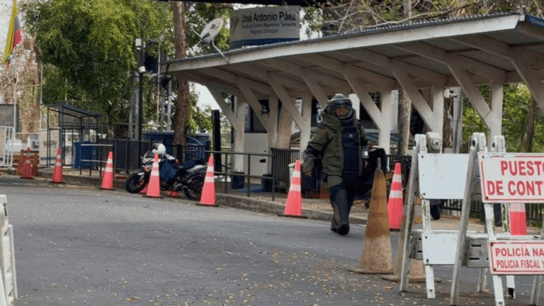 Descartan explosivos tras detonación controlada de objeto sospechoso